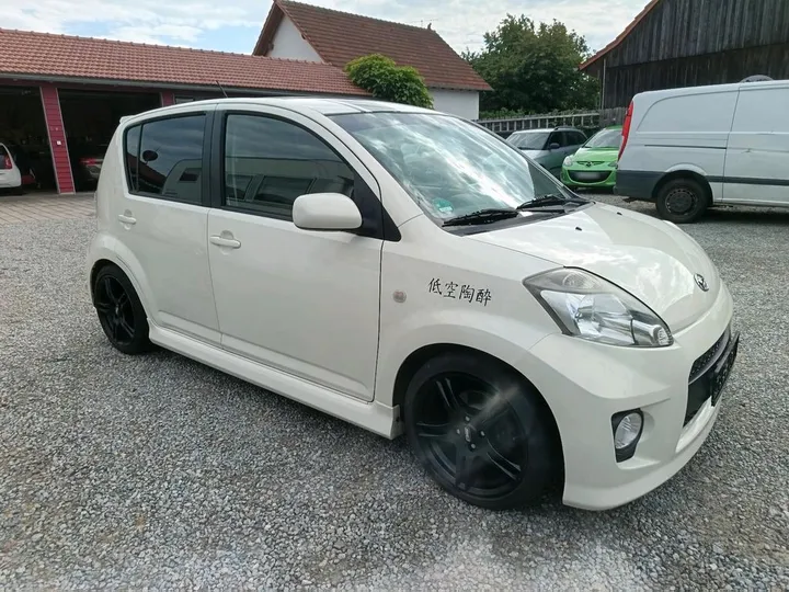 Daihatsu Sirion