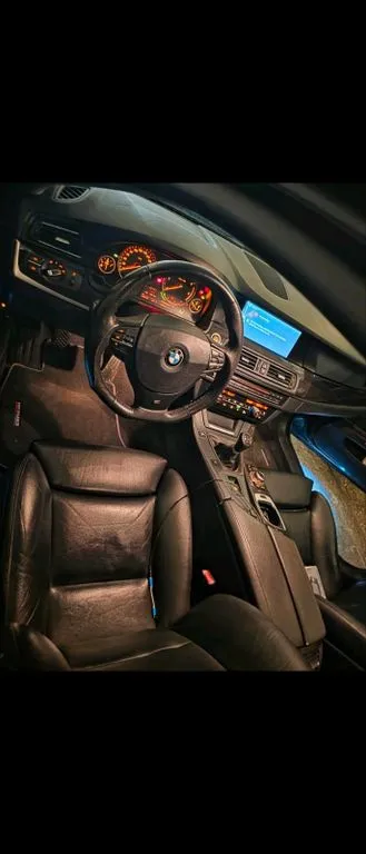 BMW 525