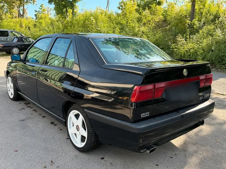Alfa Romeo 155
