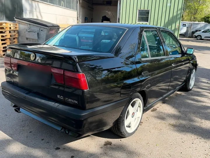 Alfa Romeo 155
