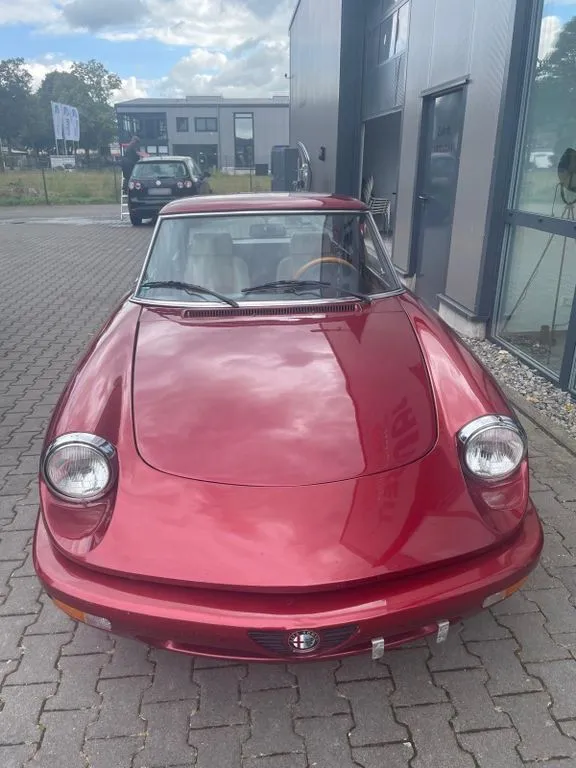 Alfa Romeo Spider