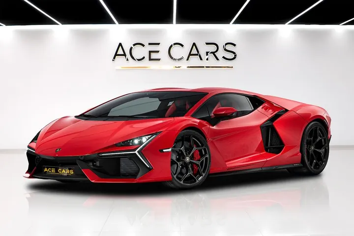 Lamborghini Revuelto