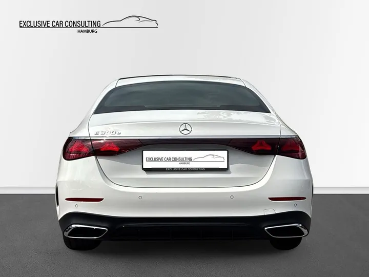 Mercedes-Benz E 300
