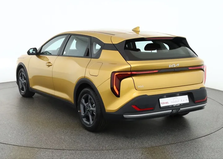 Kia K4
