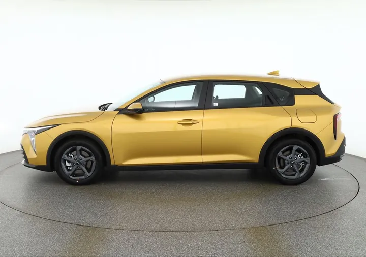 Kia K4