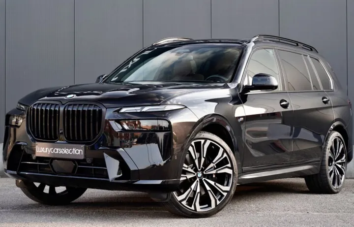 BMW X7