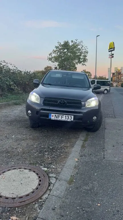 Toyota RAV 4
