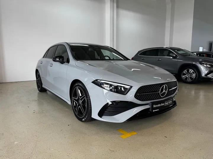 Mercedes-Benz A 180