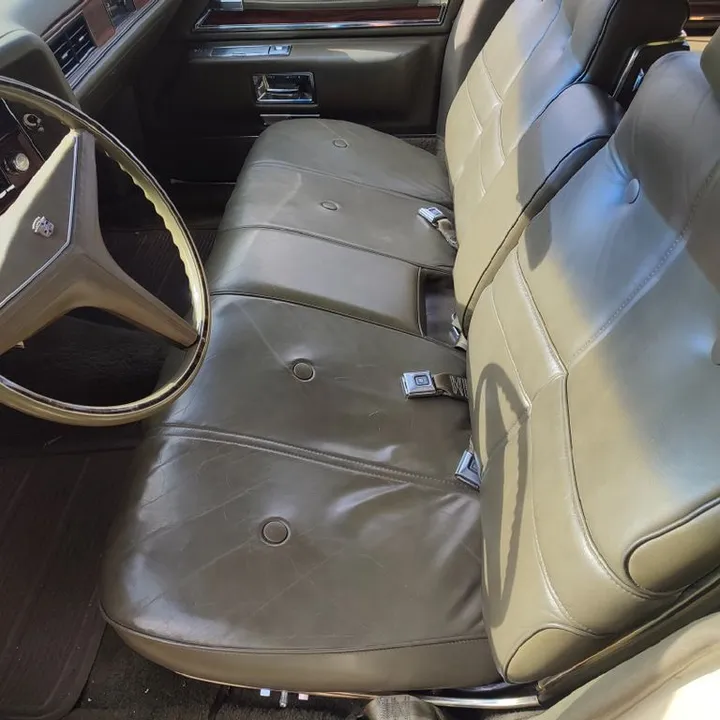Cadillac Deville