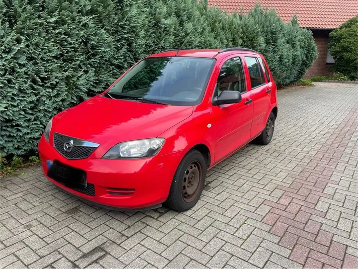 Mazda 2