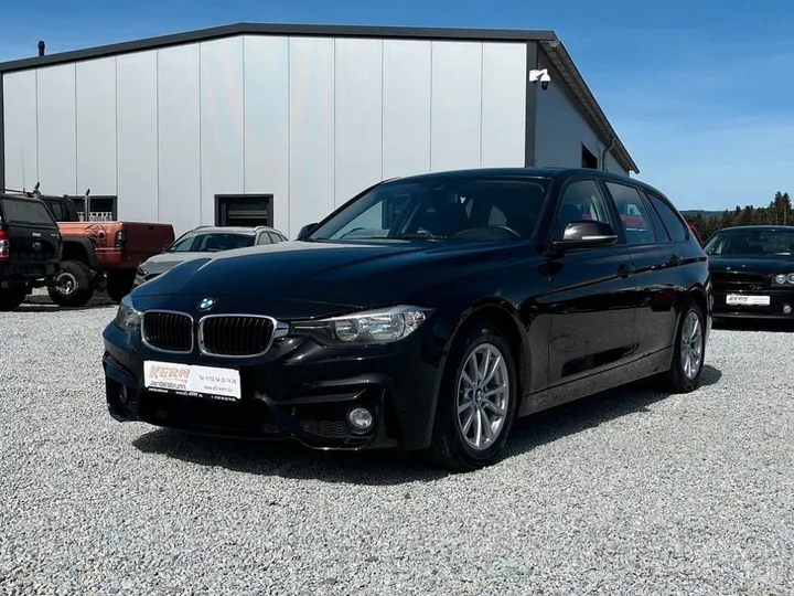 BMW 320