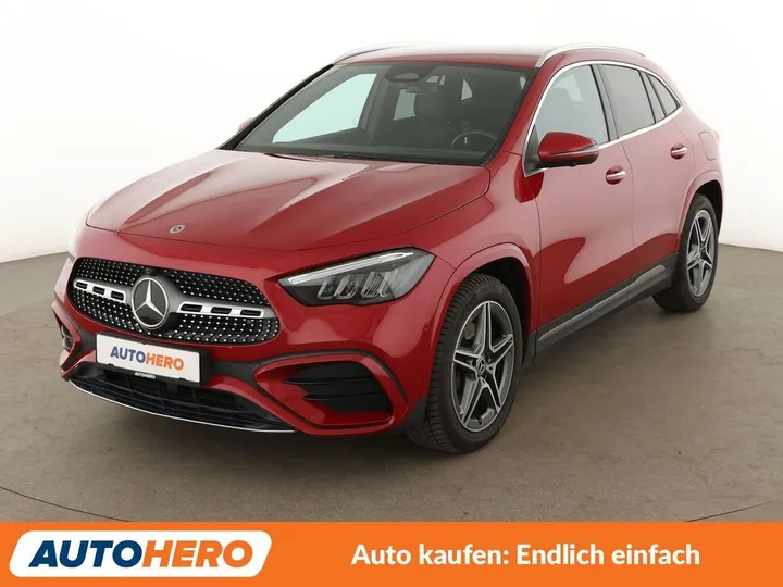 Mercedes-Benz GLA 220