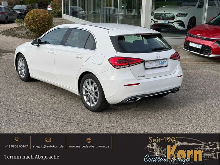 Mercedes-Benz A 180