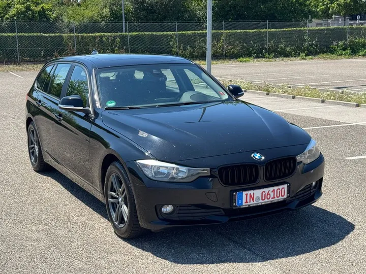 BMW 320