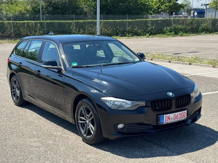 BMW 320