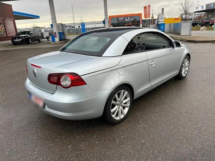 Volkswagen Eos