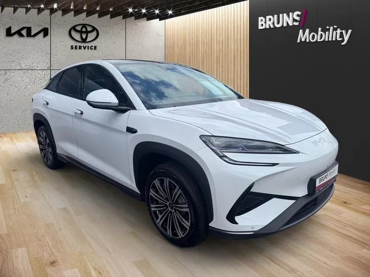 BYD SEALION 7