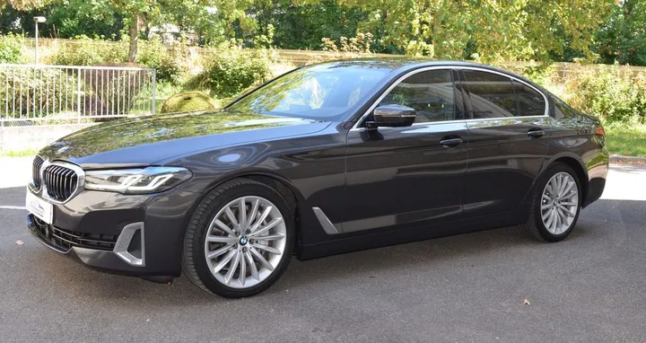 BMW 530