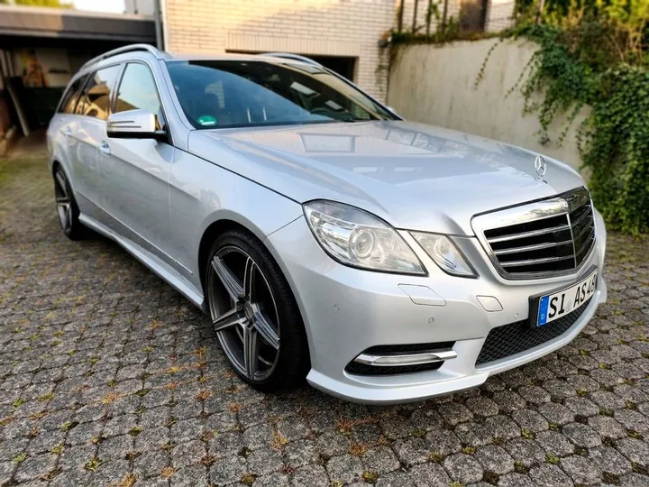Mercedes-Benz E 500