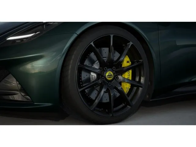 Lotus Emira
