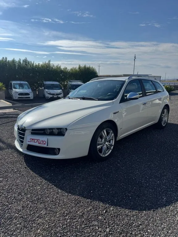 Alfa Romeo 159