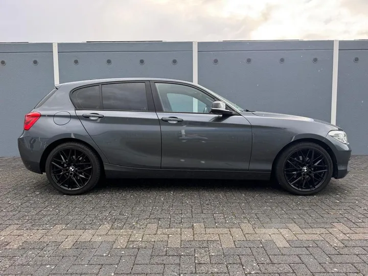 BMW 118