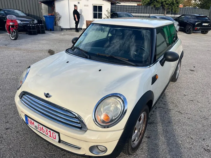 MINI ONE