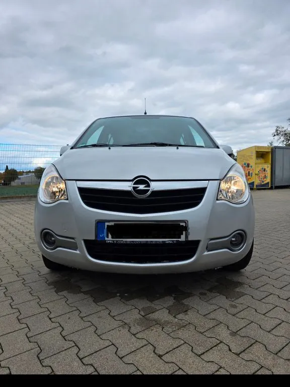 Opel Agila