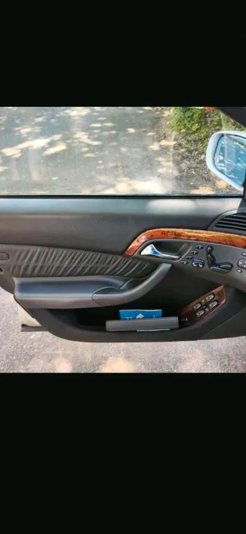 Mercedes-Benz S 320