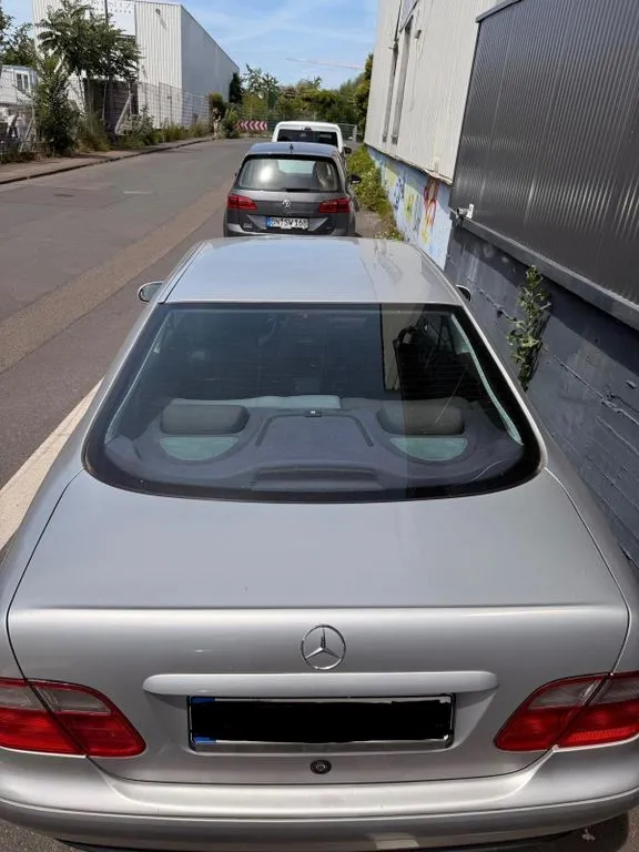Mercedes-Benz CLK 200