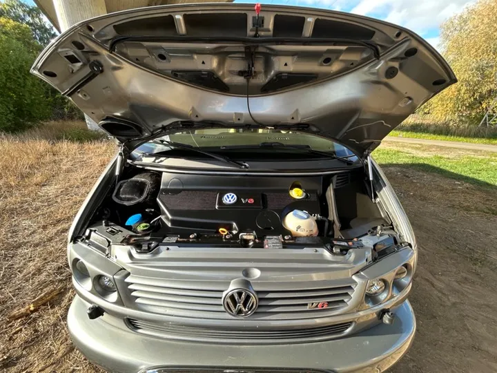 Volkswagen T4 Caravelle