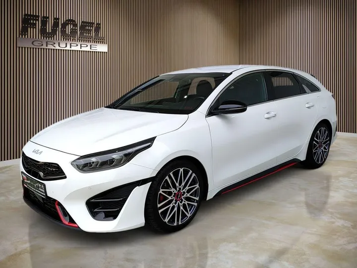 Kia pro cee'd / ProCeed