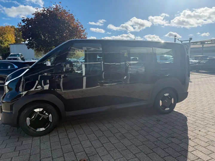 Kia PV5