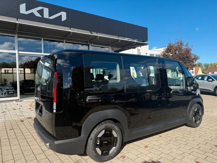 Kia PV5