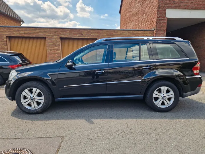 Mercedes-Benz GL 320