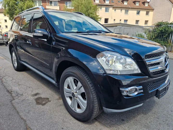 Mercedes-Benz GL 320