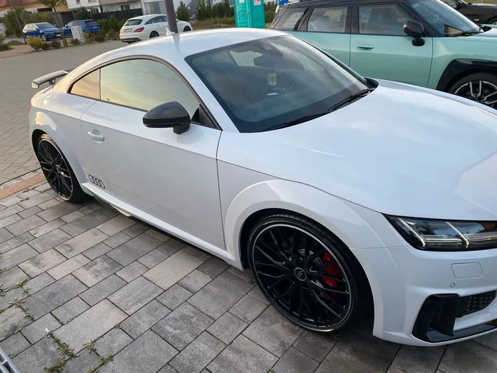 Audi TTS