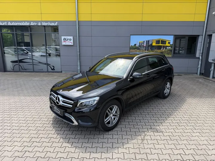 Mercedes-Benz GLC 220