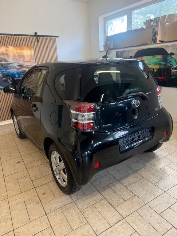 Toyota IQ