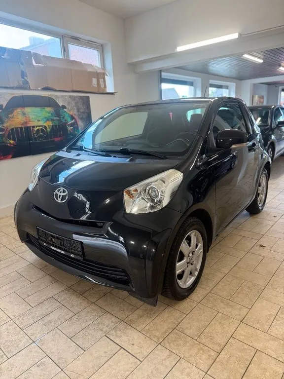 Toyota IQ