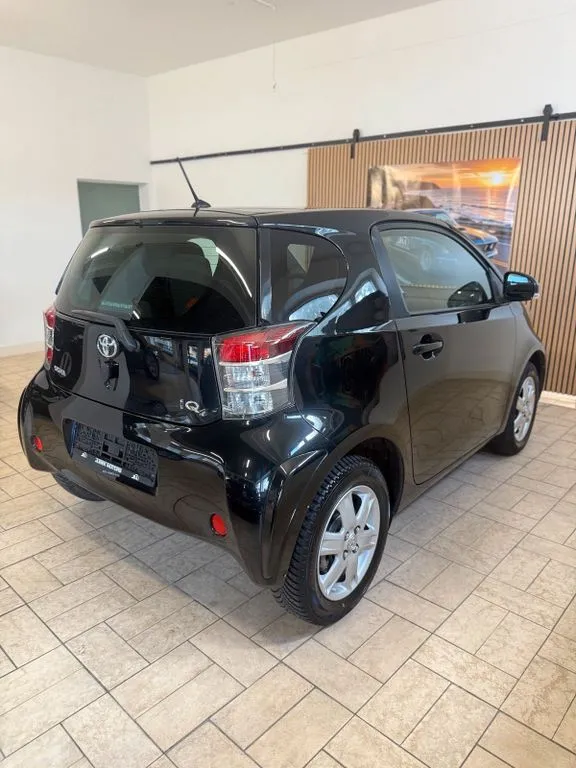 Toyota IQ