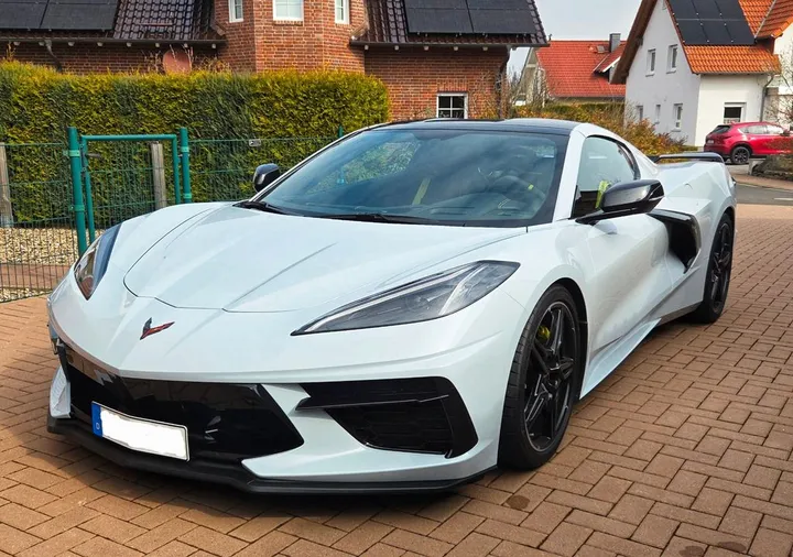 Corvette C8