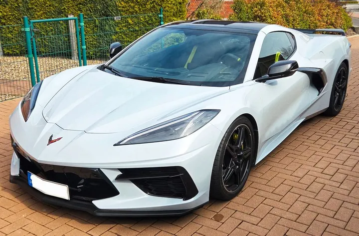 Corvette C8