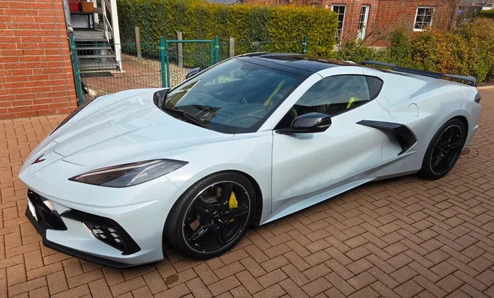 Corvette C8