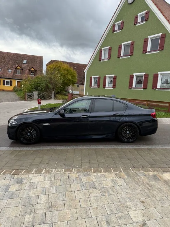 BMW 550