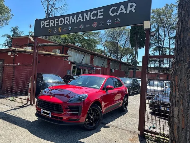 Porsche Macan