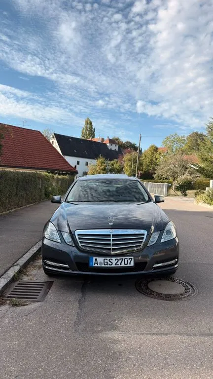 Mercedes-Benz E 250