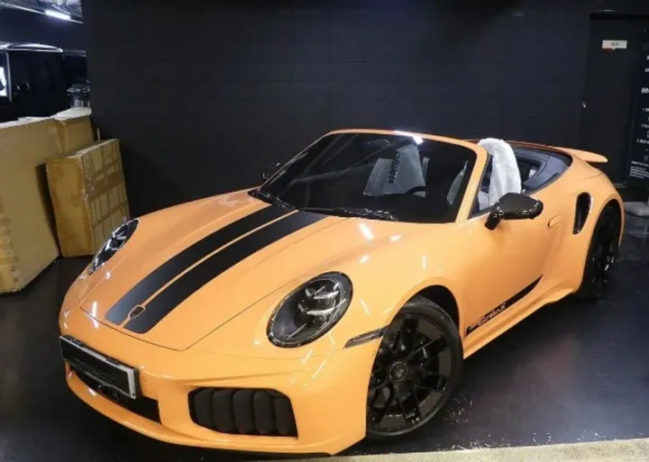 Porsche 911