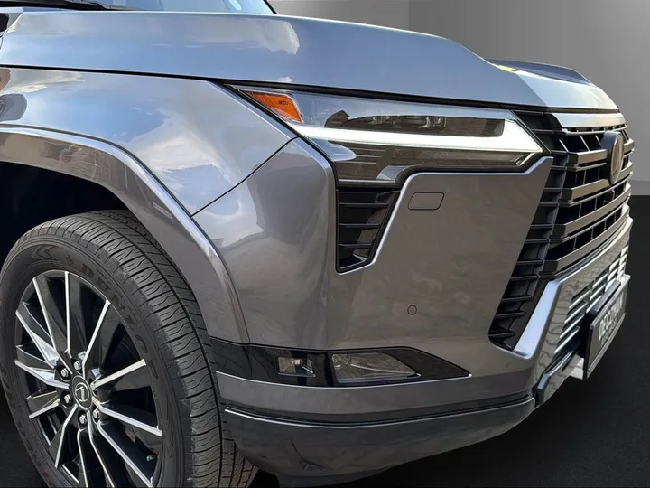 Lexus GX 550