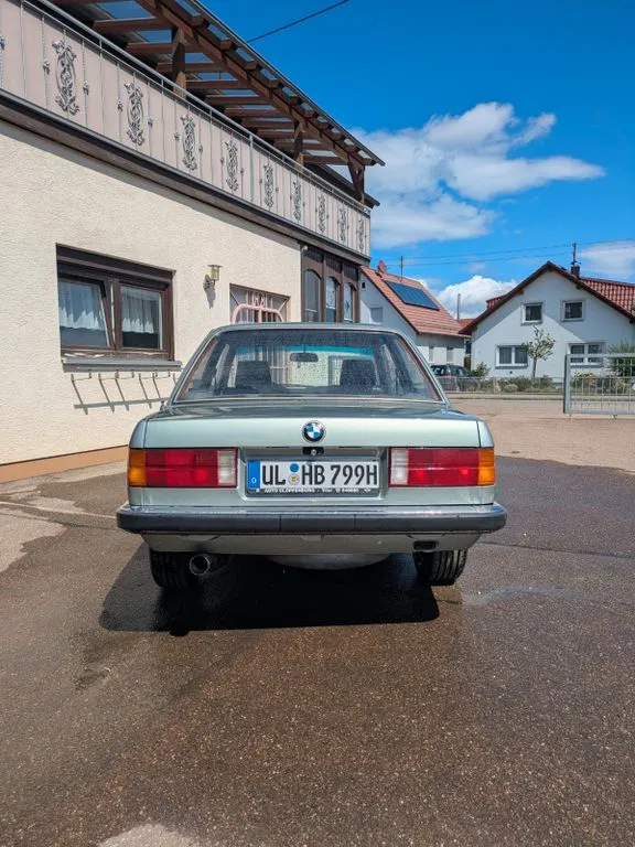 BMW 318